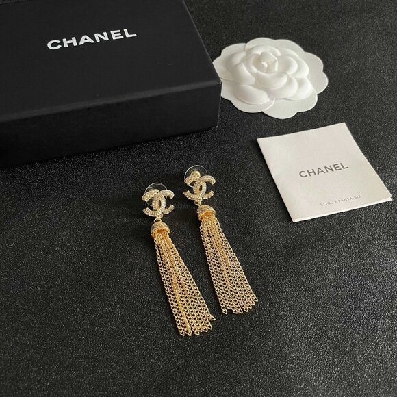 Chanel Earrings - Picture 2 of 7